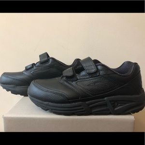 Brooks Addiction Walkers